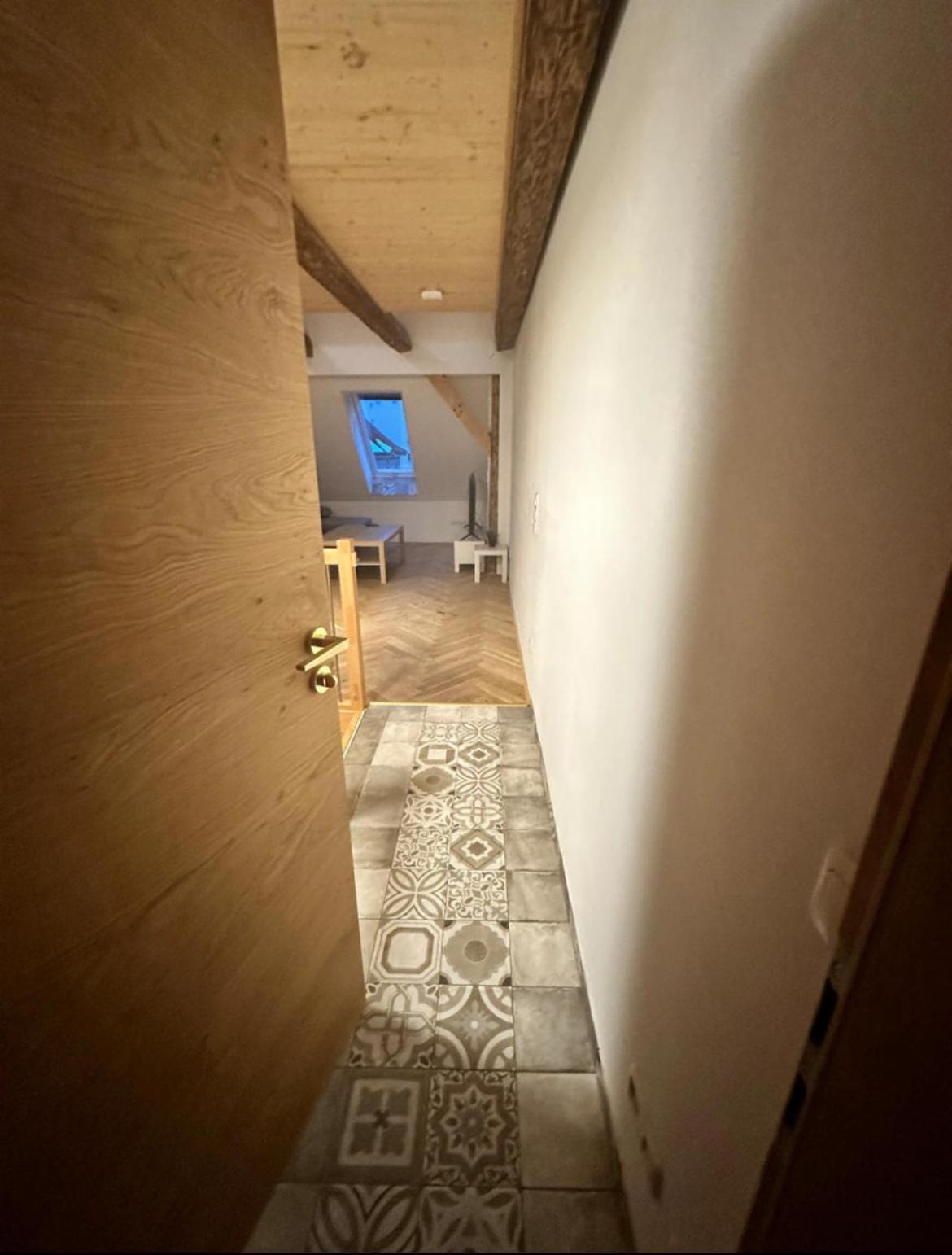 Exklusive Maisonetten Wohnung Mit Gartenzugang 아우크스부르크 외부 사진