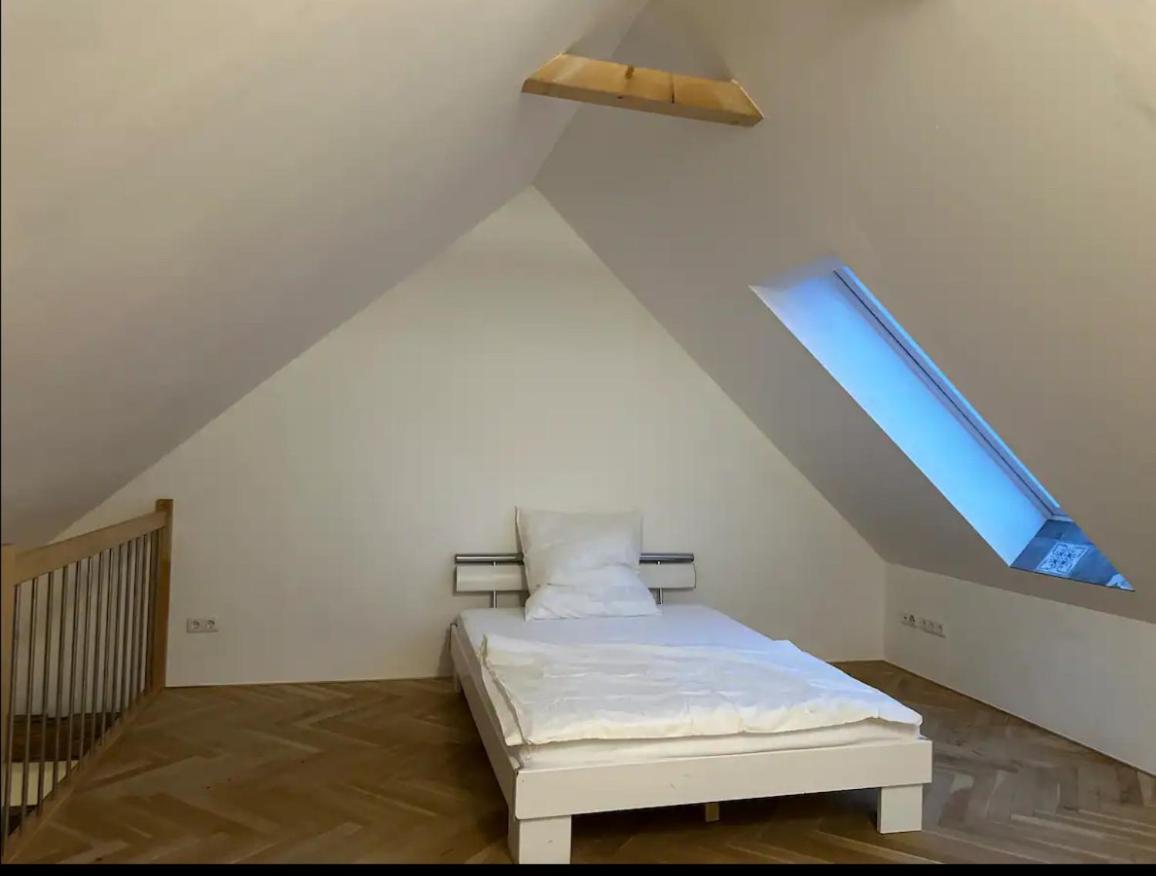 Exklusive Maisonetten Wohnung Mit Gartenzugang 아우크스부르크 외부 사진